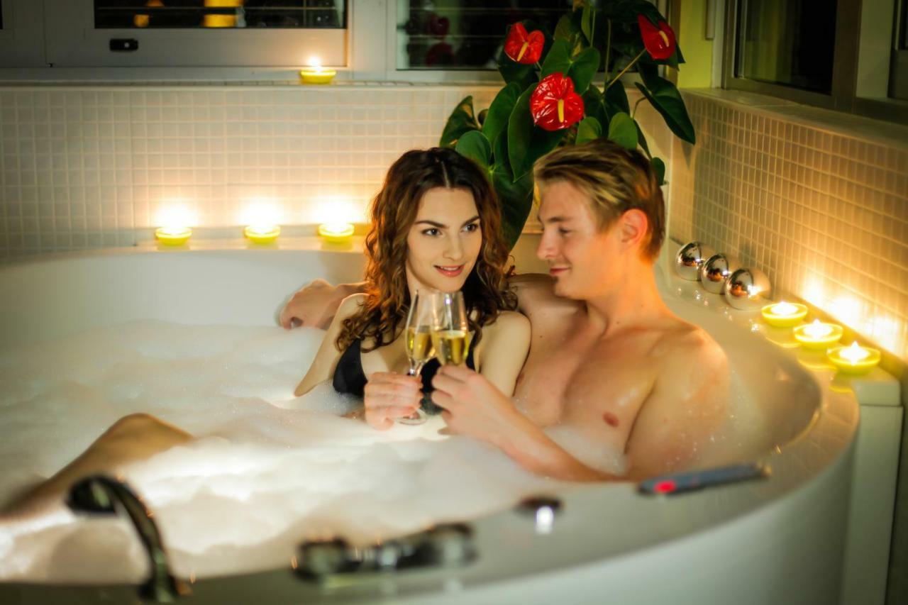 Hotel Veter ルシェ エクステリア 写真