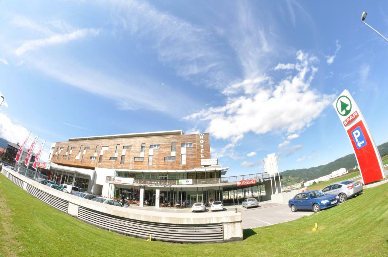 Hotel Veter ルシェ エクステリア 写真